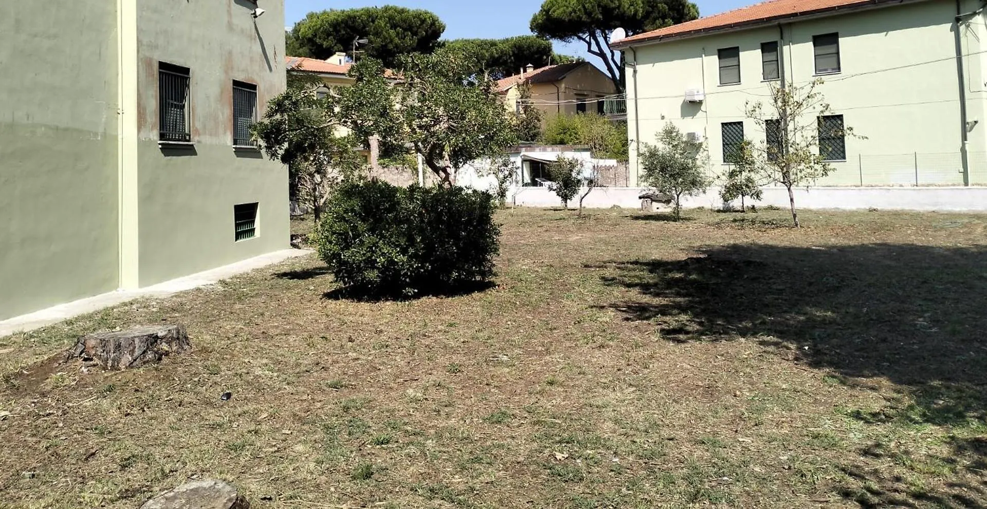 Villa Eusepia, Di Fronte Alla Spiaggia Di Tirrenia Apartment