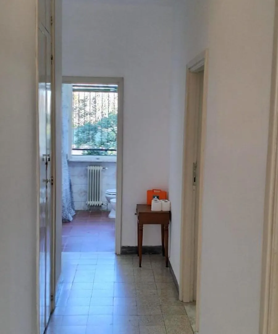 Apartment Villa Eusepia, Di Fronte Alla Spiaggia Di Tirrenia Italy
